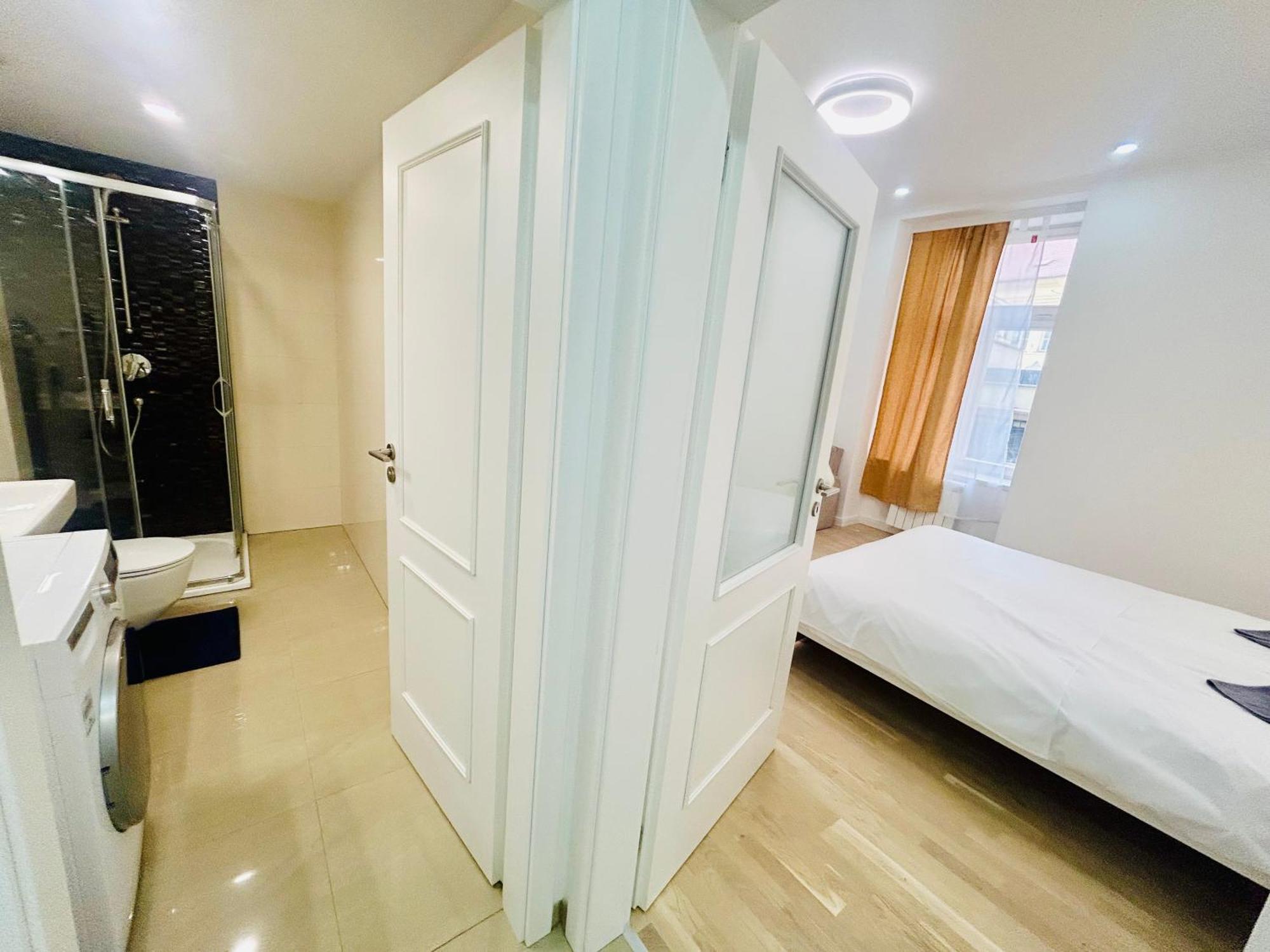פראג New Design & Style Apartments 50M From Wenceslas Square מראה חיצוני תמונה